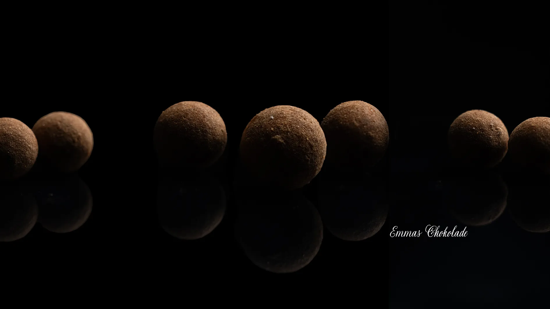 macarons-design-projects-emmas-chokolade-lakris